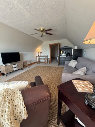 Whit-Acres Farm Loft