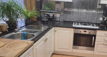 Booking is for per room
3 double rooms available.