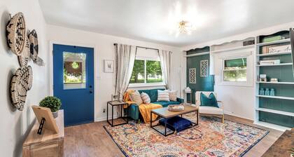 Downtown Perrysburg Bungalow w/ additional space