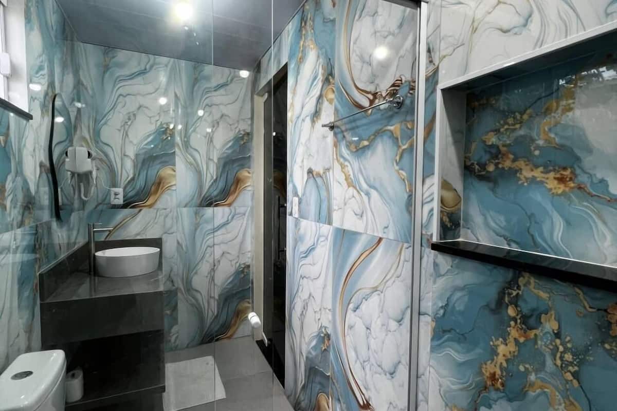 Comfort Suite | Bathroom