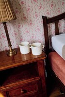 Economy-Doppelzimmer | Zimmersafe, Verdunkelungsvorhänge, schallisolierte Zimmer