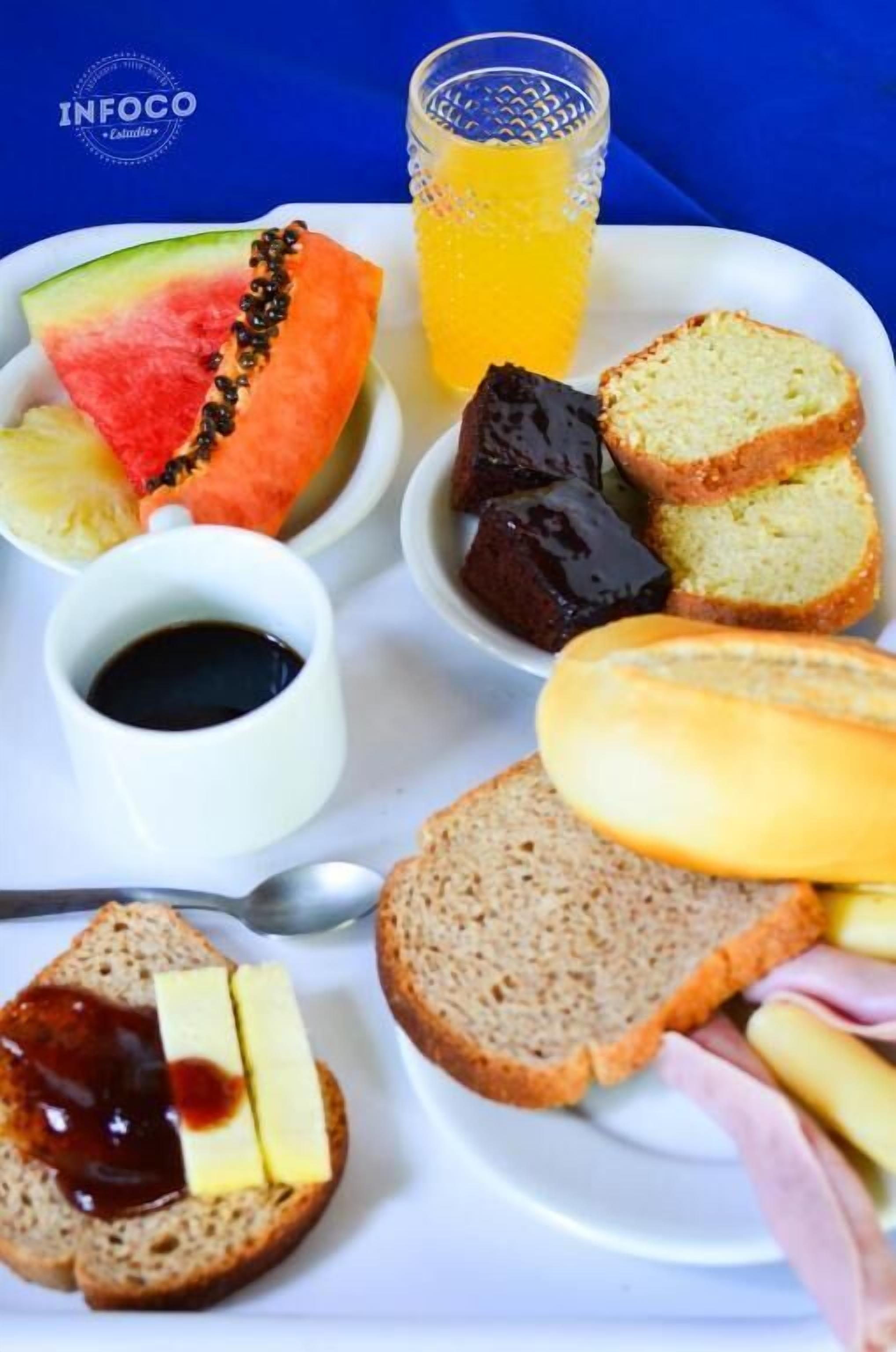 Tägliches inbegriffenes Frühstücksbuffet