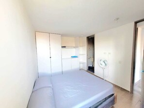 3 bedrooms, free WiFi, wheelchair access - Modern Apartment In Quiet Area With Swimming Pools (Santa Marta)