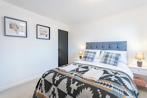 Free WiFi, bed sheets - A lovely modern, comfortable one bedroom house - Pass the Keys (Southend-on-Sea)
