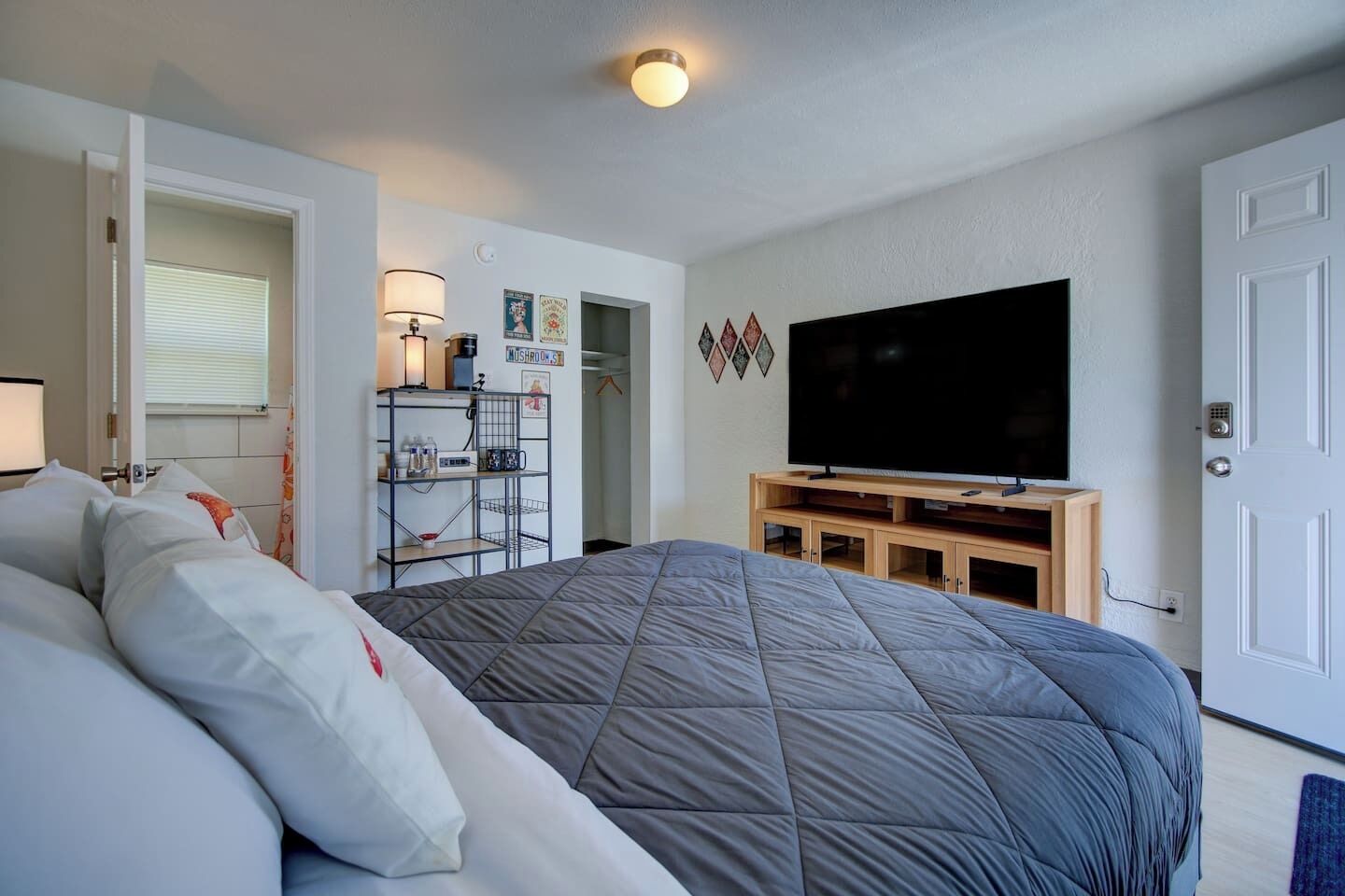 Wifi gratis y ropa de cama 