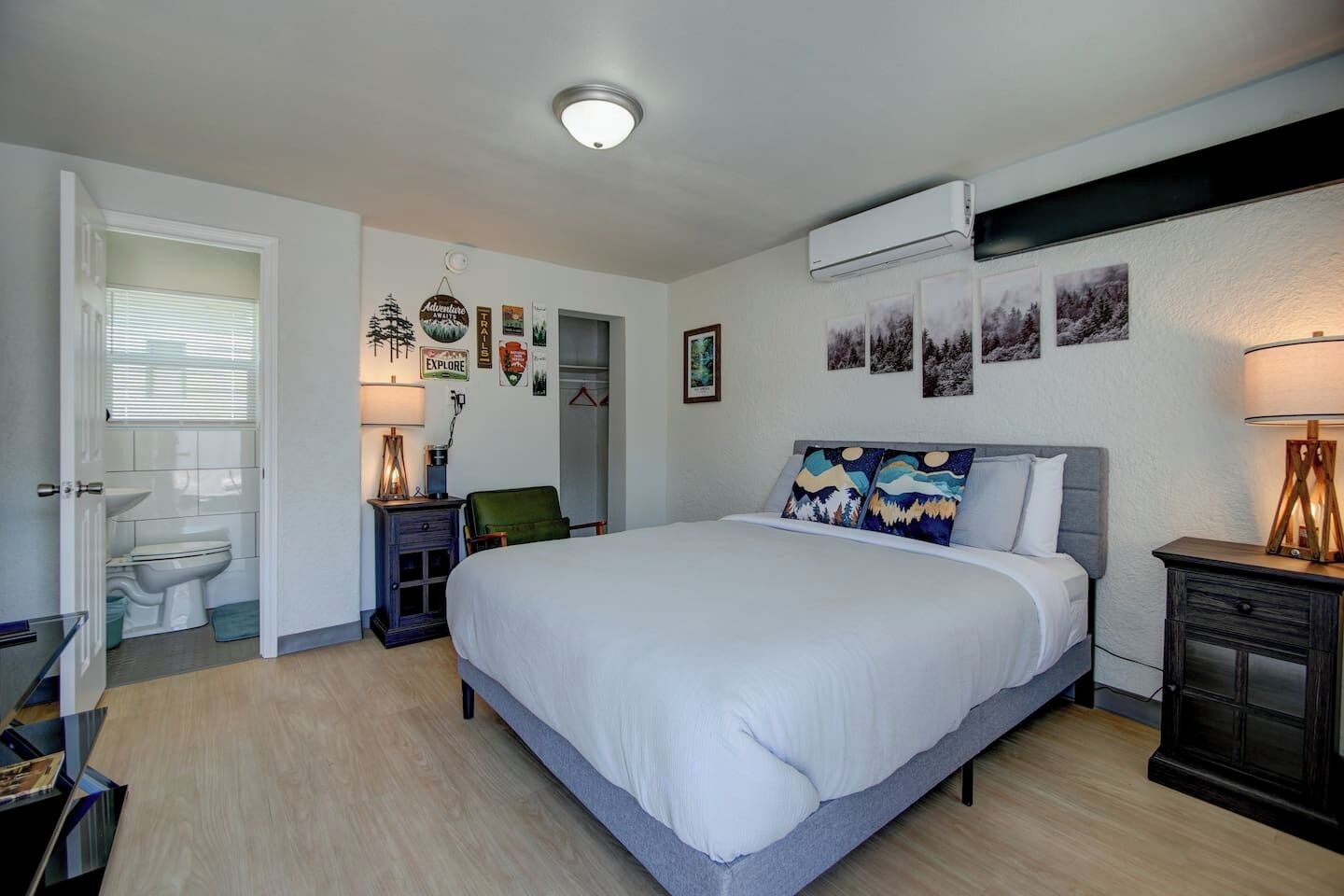 1 bedroom, free WiFi, bed sheets