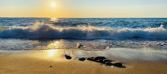 Sunshine Beach House - 3min to Beach -  Good Times Guaranteed