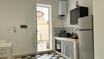 Mikrowelle, Ofen, Herdplatte