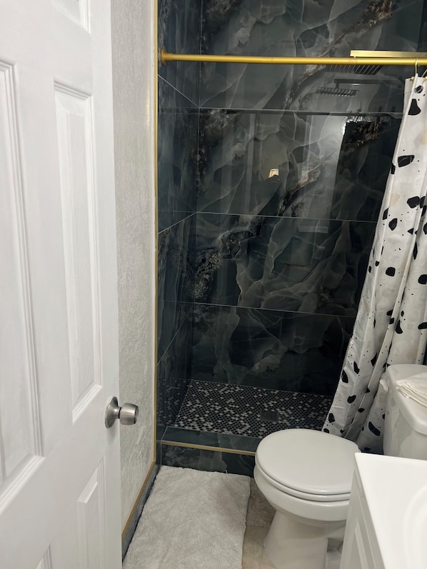 Immagine non classificata, 1 di 11, pulsante