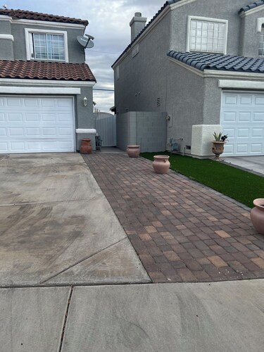 Modern 1BR Apartment Minutes from Las Vegas Strip