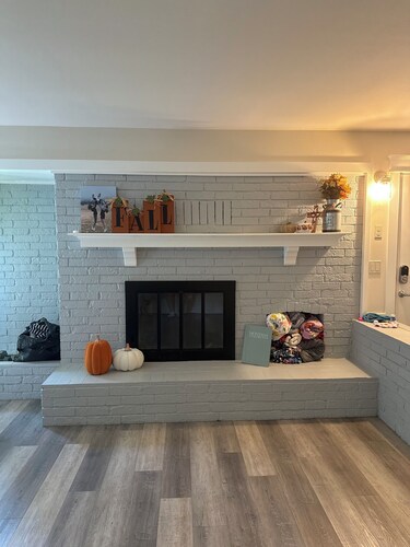 Charming 2-bedroom house with AC in lovely Bowie