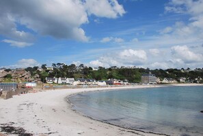 Beach nearby - Appartement avec vue mer, bercé par les embruns (TREBEURDEN)