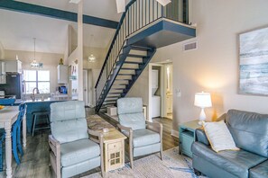Smart TV, fireplace - Sandy Toes Retreat (Orange Beach)