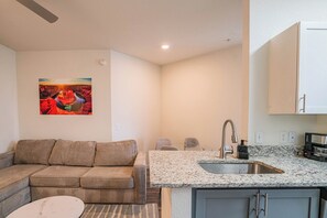 Apartment | Living area - Access 3010 (Tempe)