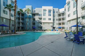 Outdoor pool - Access 3010 (Tempe)