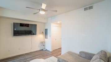 Apartment | Living area