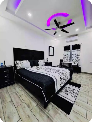Beautiful 2-bedrooms Condominio in El Progreso Yoro with cool AC, Free Parking