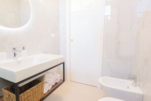 Niet-geclassificeerde afbeelding, 2 van 31, knop