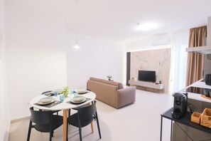Unclassified image, 4 of 31, button - ARQO Comfort Apartment – One Bedroom with Living Room (Marcianise)
