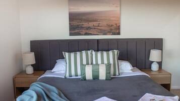 House, 6 Bedrooms, Mountain View | Free WiFi