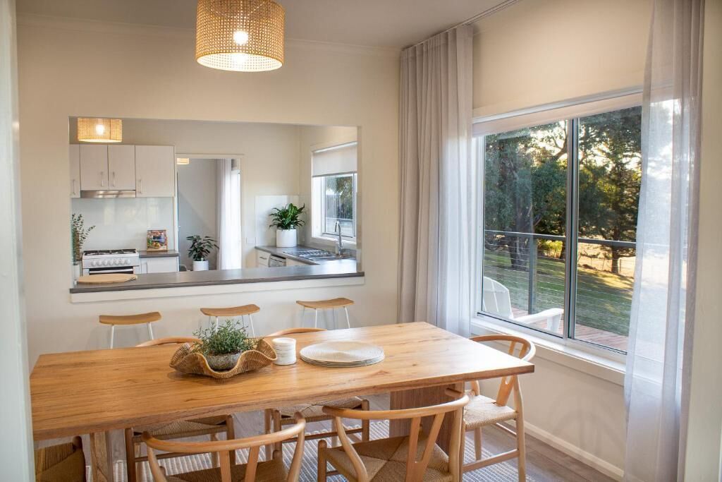 House, 6 Bedrooms, Mountain View | Dining