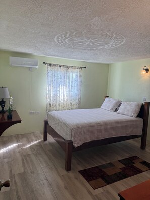 2 bedrooms, iron/ironing board, WiFi, bed sheets - 2-bedroom home with AC in Rawacou - step into island living at its finest. (St. George)
