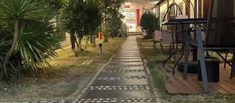 Beihai Weizhou Xiaodeng Yujiale