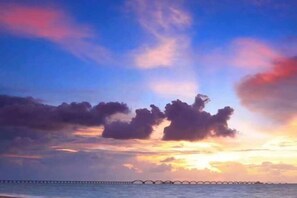 Beach - Beihai Weizhou Xiaodeng Yujiale (Beihai)