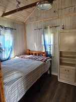 Cabaña básica, vistas al lago | Espacio para trabajar con un portátil y wifi gratis