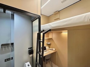 Phòng đơn truyền thống | Màn/rèm cản sáng, truy cập Internet không dây miễn phí, bộ trải giường