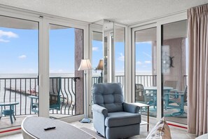 TV - Oceanfront Condo with Resort Pools and Hot tub (Myrtle Beach)