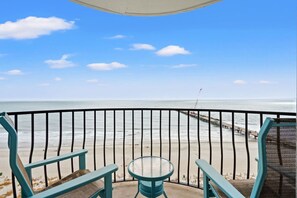 Property grounds - Oceanfront Condo with Resort Pools and Hot tub (Myrtle Beach)