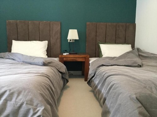 LANAIHOTEL & DORMITORY 