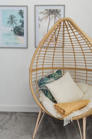 Interior - Meadows Way - Colwell - Sleeps 8-10 (Colwell Bay)