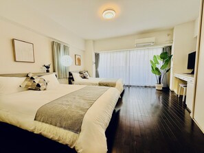 1 bedroom, iron/ironing board, travel cot, free WiFi