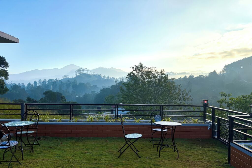 Doppelzimmer, Bergblick | Speisen im Freien