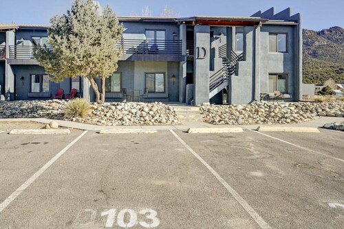 Downtown 2BD 1BA -2 Blocks to Main St./Ark River