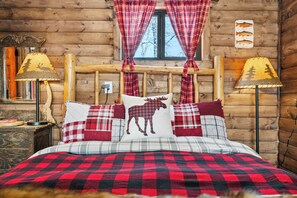 1 bedroom, WiFi, bed sheets - Keionna Private Riverside Cabin (Longview)