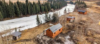 Fishers Peak Luxury Riverside Cabin