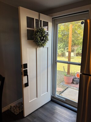 Interior - Backyard Refuge: 1 bd apt  in peaceful yard with 100 y.old  rock wall. (Jacksboro)