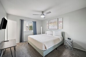 3 habitaciones, tabla de planchar con plancha, cuna de viaje y wifi 
