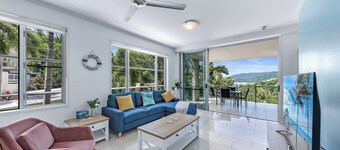 Summit Apartments Airlie Beach