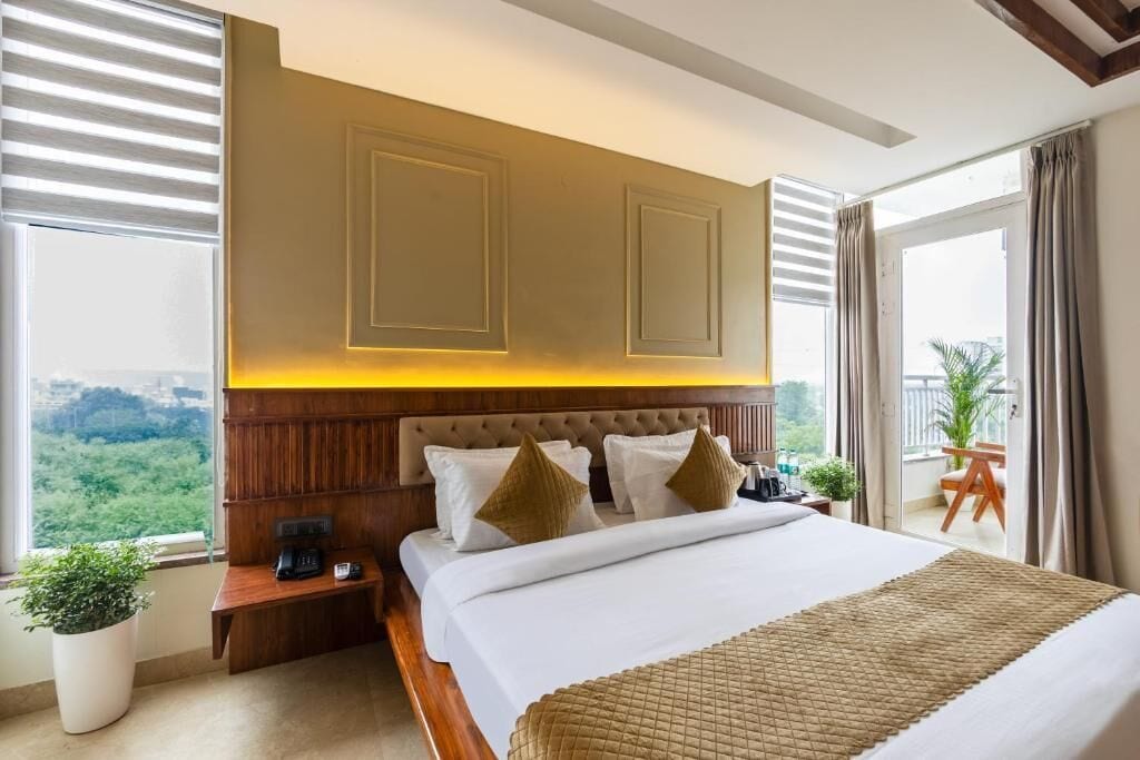 Premium bedding, blackout curtains, soundproofing