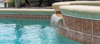 Disney Family Retreat, 3 Bedroom with Private Pool/Spa and Game Room