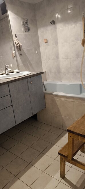 صابون، ورق حمّام