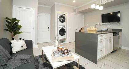 Cozy 1-bedroom apartment in charming Philadelphia with AC