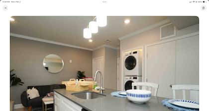 Cozy 1-bedroom apartment in charming Philadelphia with AC