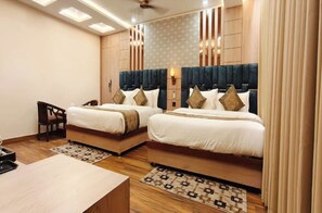 Family Room, Air conditioning - Hotel Mantavya Varanasi (Varanasi)