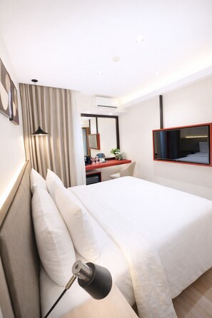 Superior Double Room - Shankee Hotel Melawai (Jakarta)