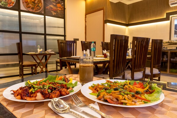 Dining - Yashobhoomi Hostel (New Delhi)